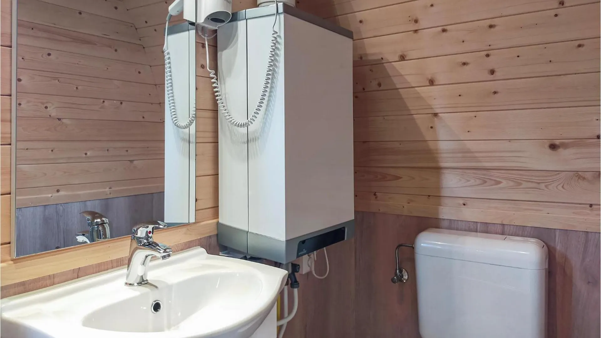 Holiday home Stunning Home In Haller With Wifi